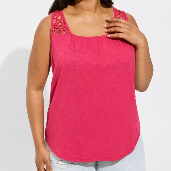 Torrid Cherries Jubilee Knit Square Neck Lace Inset Tank in Size 2 (18/20) - Picture 1 of 11